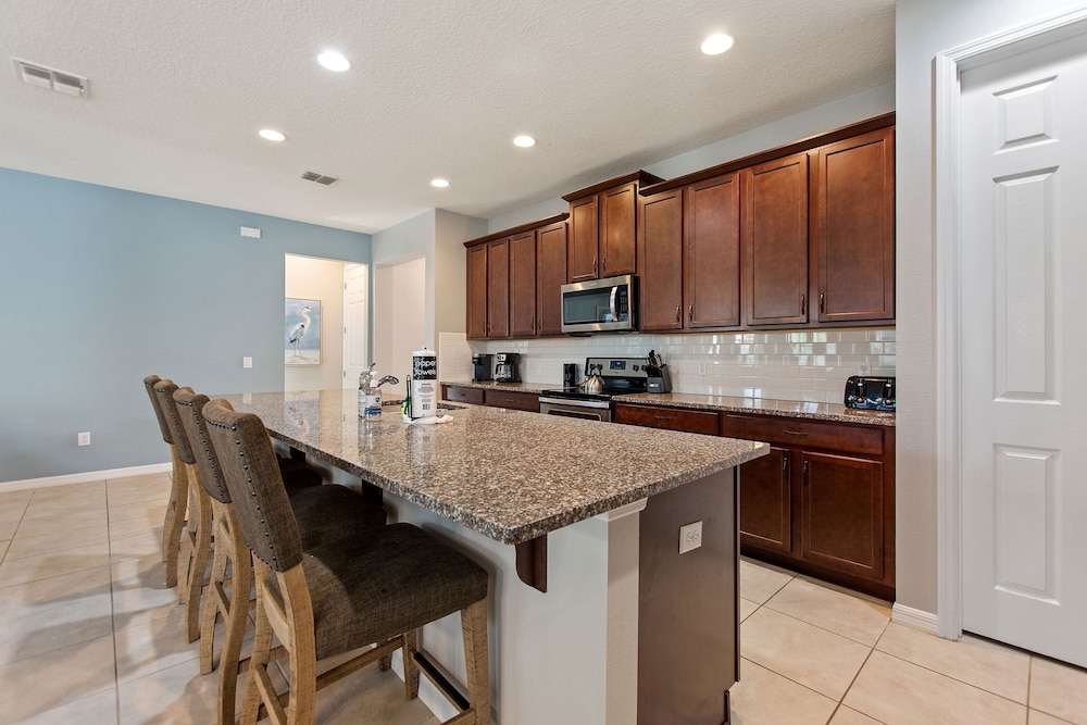 Rebel Flamingo @ Solara Resort By Shine Villas 804 7 Bedroom Villa Kissimmee - photo 16