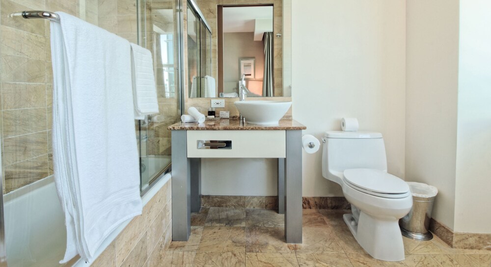 Conrad Miami Suites by Vesper - photo 44