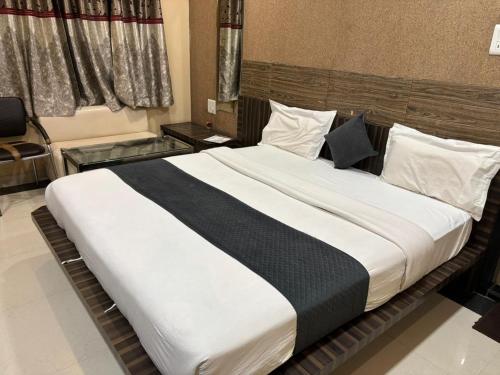 Hotel Swarat Inn By RoyalFlame in Satna, India