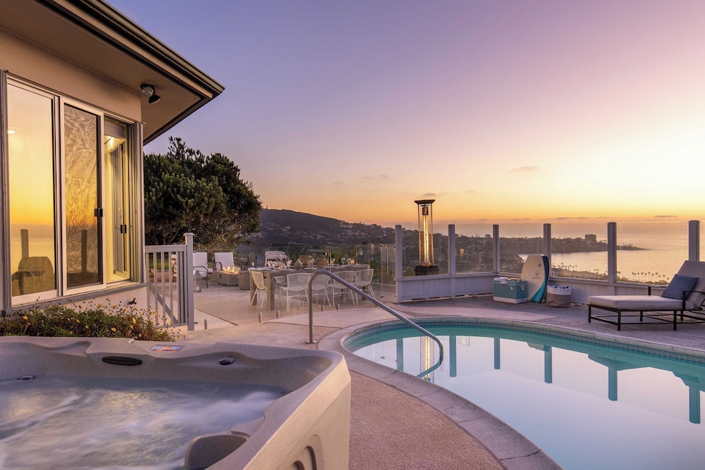 Vista by Avantstay Stunning Estate w Views of the Pacific Ocean Pool & Spa - photo 5