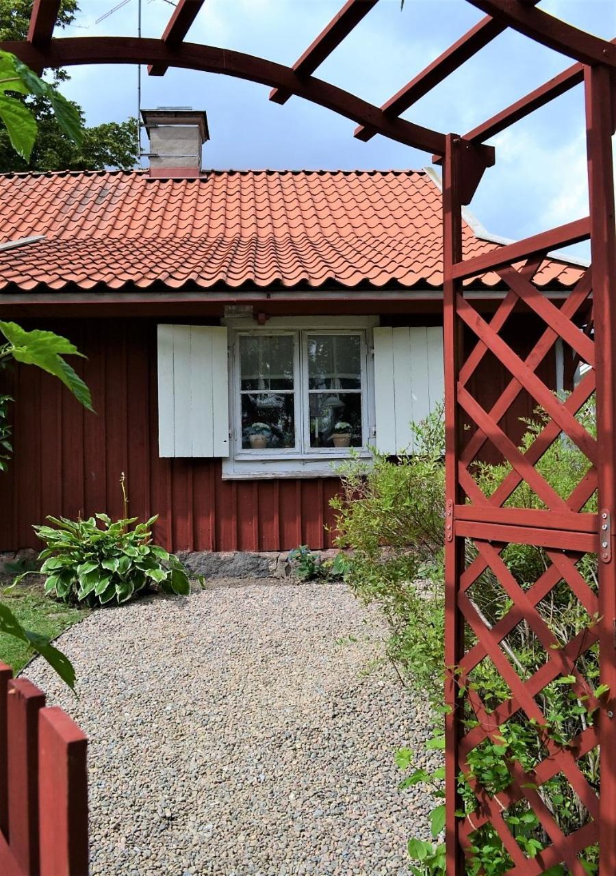 Rustik Gaststuga Med Lantlig Kansla Nara Orebro City — Oerebro — photo 2