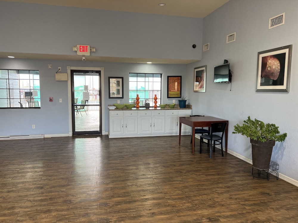 Hotel Bien Venido - photo 4