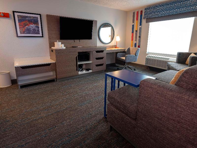 Hampton Inn Norton VA - photo 43