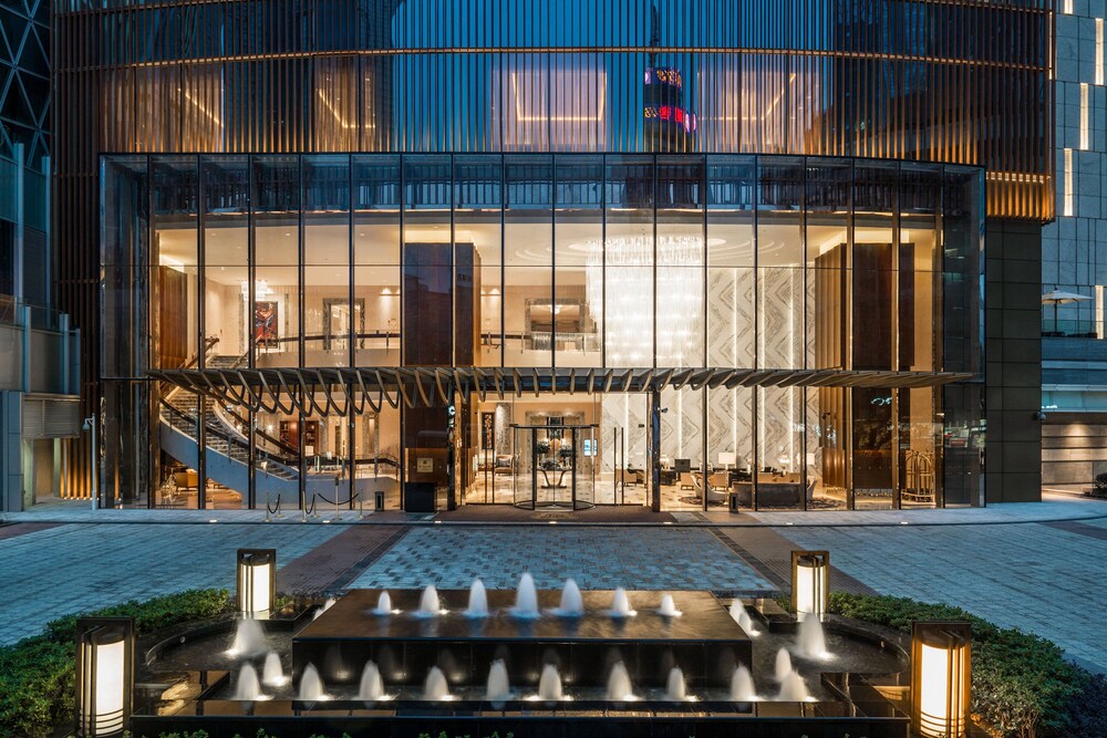 The St. Regis Chengdu — 5-Star Luxury Hotel in Chengdu, People's Republic of China