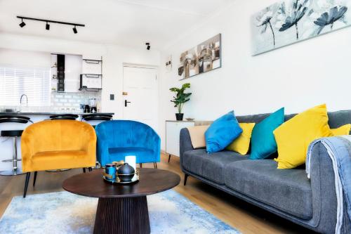 West Beach Luxury Apartment
