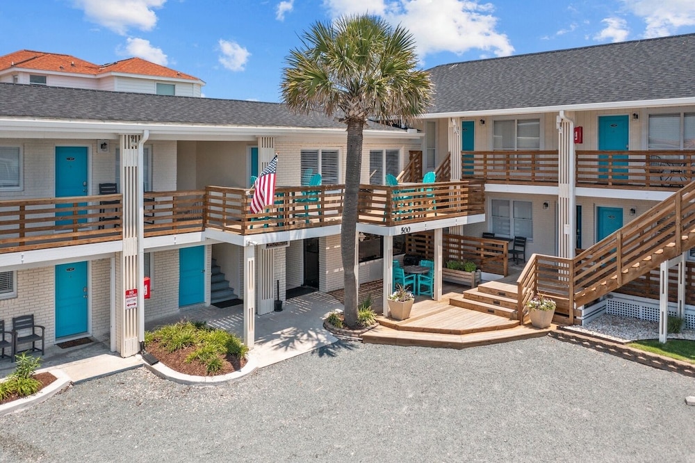 The Beach House at Oak Island by Carolina Resorts - photo 28