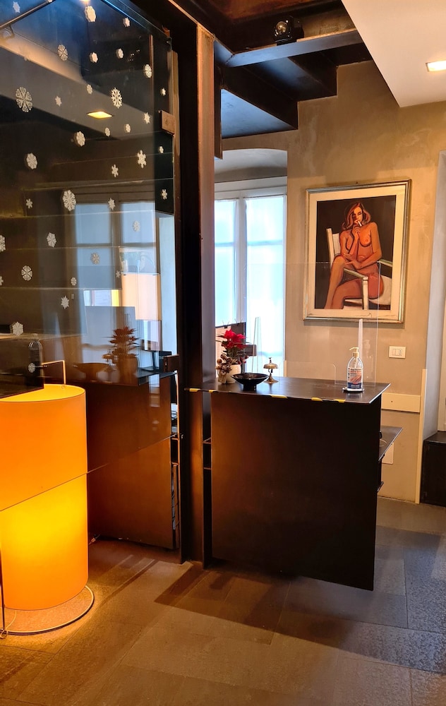 Hotel Piazza Vecchia in Bergamo, Italy