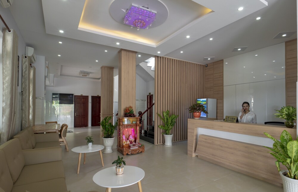 Minh Thang Hotel - carbon neutral hotel in Con Son
