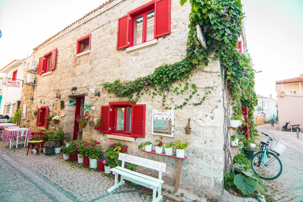 K sem Konukevi - carbon neutral hotel in Alacati