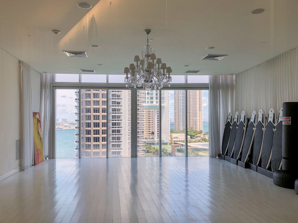 Icon Brickell Downtown W Miami Suites - photo 20