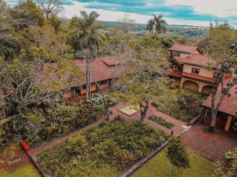 Casa Bemberg — 4-Star Luxury Hotel in Puerto Iguazu, Argentina