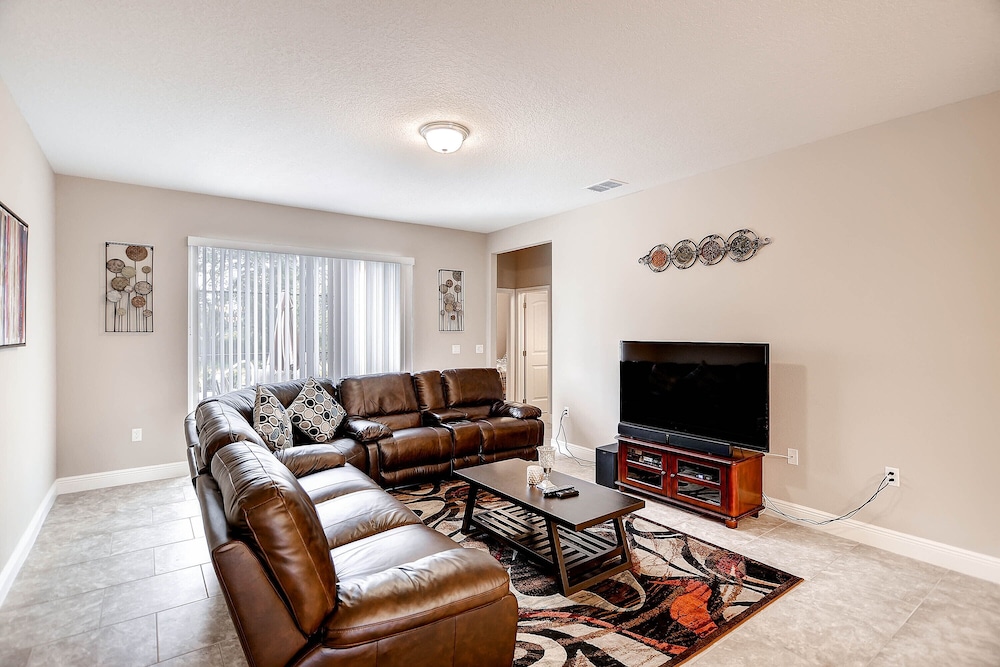 4329ac Solterra Gated Resort 5 Bedroom Home by RedAwning - photo 9