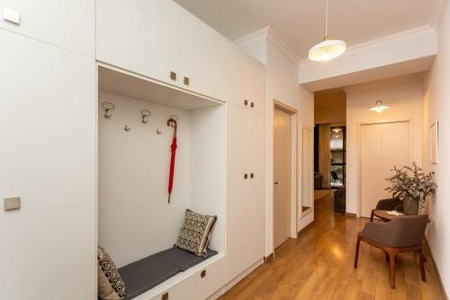 Super Cozy 2BR Apartment In Vake By Wehost