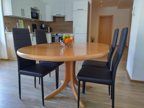 Apartment im Haus mit Herz — 4-Star Luxury Hotel in Nassereith, Austria