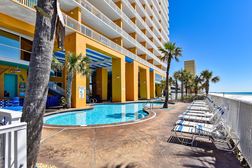 Splash Beach Resort by Book That Condo - photo 116