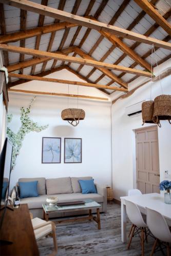 Casas Rurales La Rinconá — 4-Star Luxury Hotel in Moral De Calatrava, Spain
