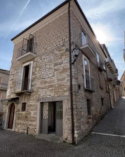 Casa Acquaviva — 4-Star Luxury Hotel in Acquaviva Collecroce, Italy