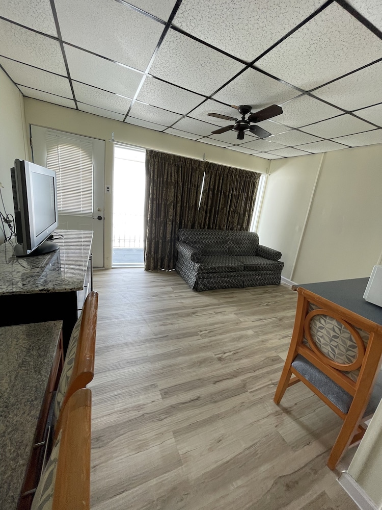 Searay Motel - photo 21