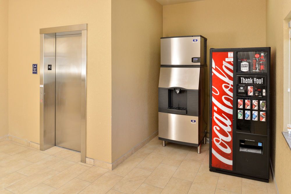 Quality Inn & Suites Carrizo Springs North - photo 50
