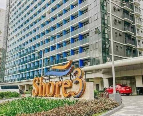 Mall of Asia shore 3 tower 2 residence — 4-Star Luxury Hotel in Manila, Philippines