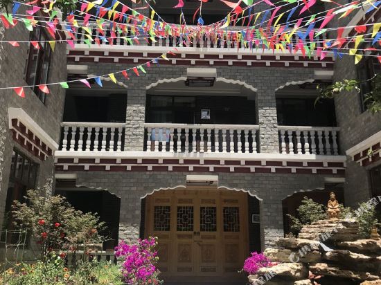 Bachu Lin’ga Folk Culture Hotel in Ganzi, People's Republic of China