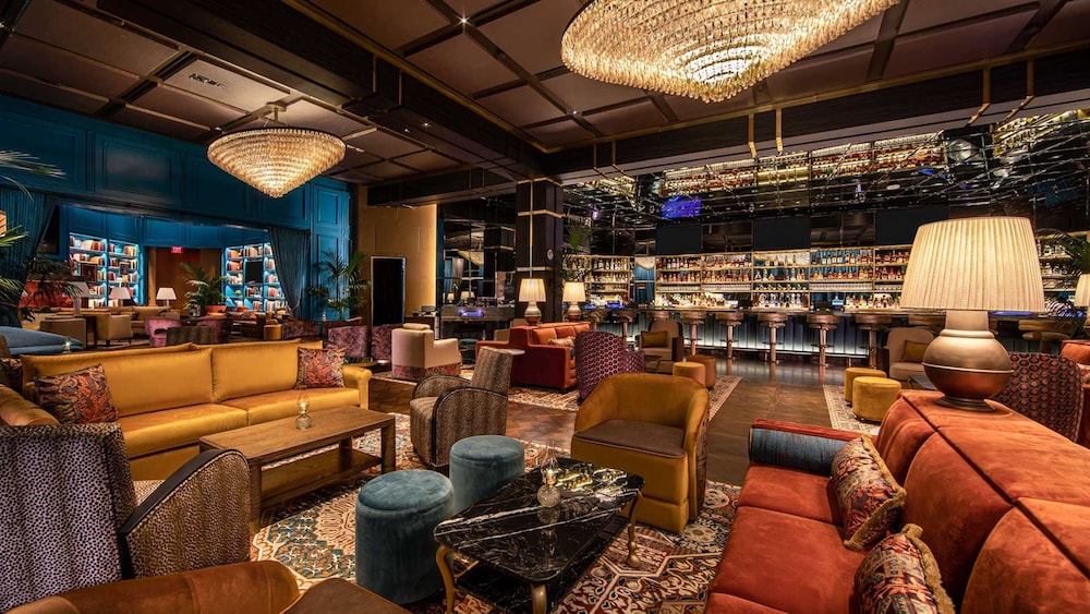 The Venetian Prestige Club Lounge - photo 91