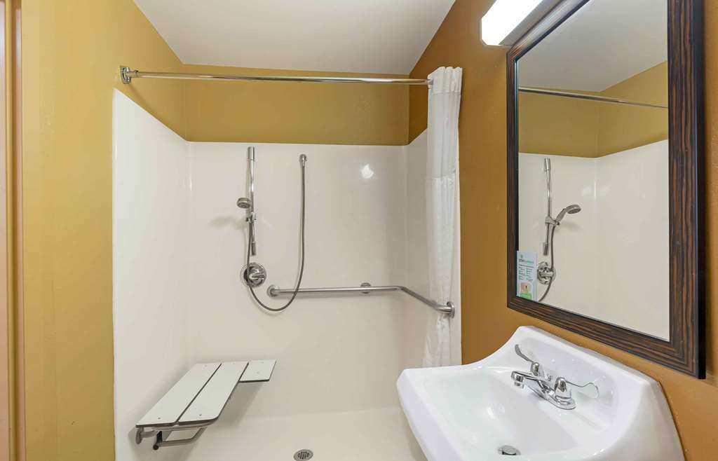 Extended Stay America Suites Hartford Meriden - photo 19