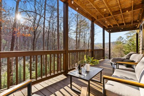 Weaver Creek Getaway in Blue Ridge, United States