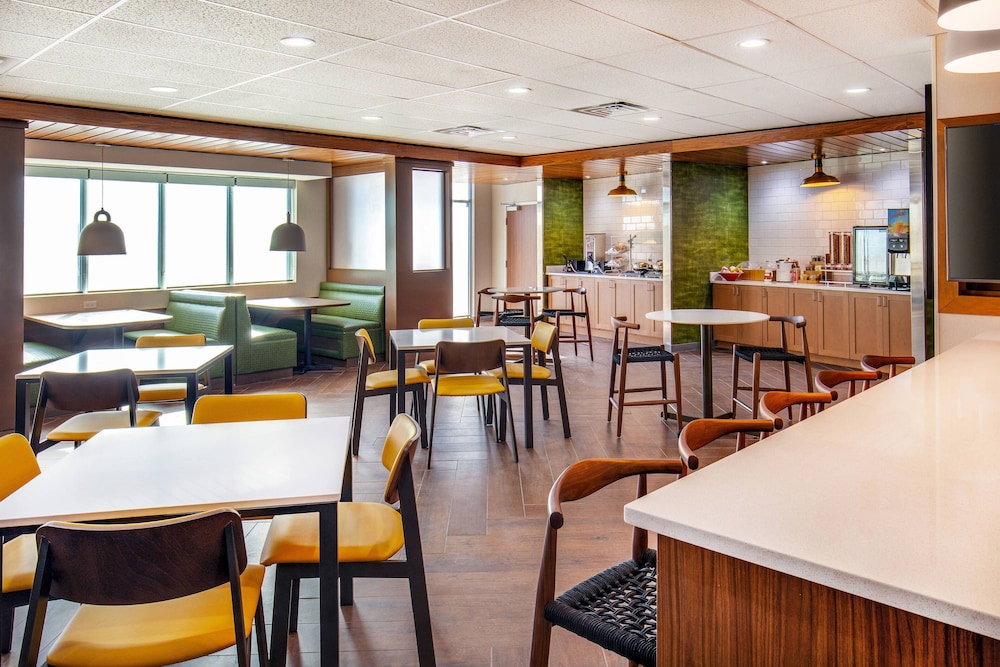 Fairfield Inn & Suites by Marriott McPherson - photo 57