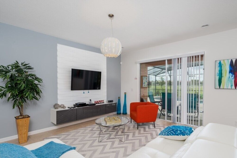 6 bedroom home at Solterra Resort - photo 3