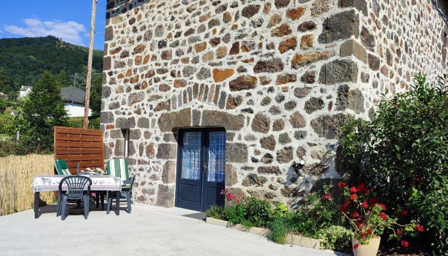 La Basse Cour in Vic-Sur-Cere, France