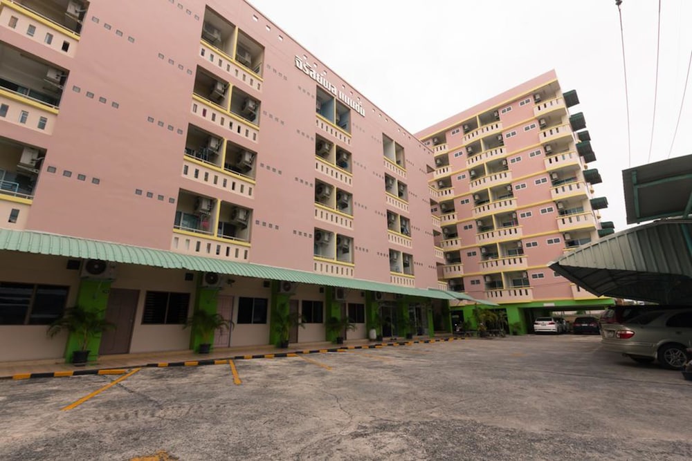 Jiruspon Mansion - last minute hotel in Chon Buri
