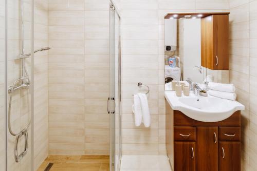 Alexandra Apartman — 4-Star Luxury Hotel in Keszthely, Hungary