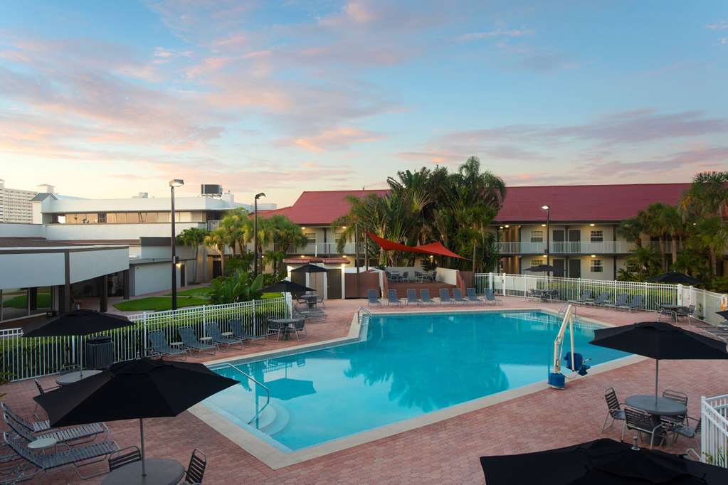 La Quinta Inn by Wyndham Cocoa Beach Port Canaveral - photo 8