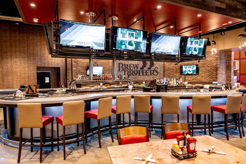 Harrah's Kansas City Hotel and Casino A Caesars Rewards Destination - photo 44