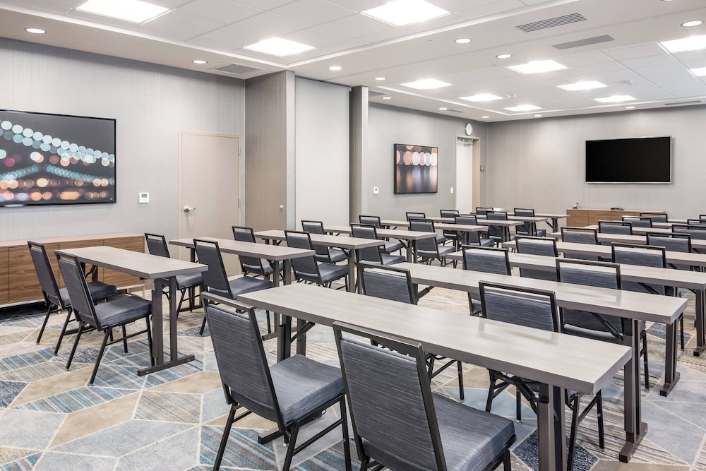 Residence Inn by Marriott San Jose North Silicon Valley - photo 38