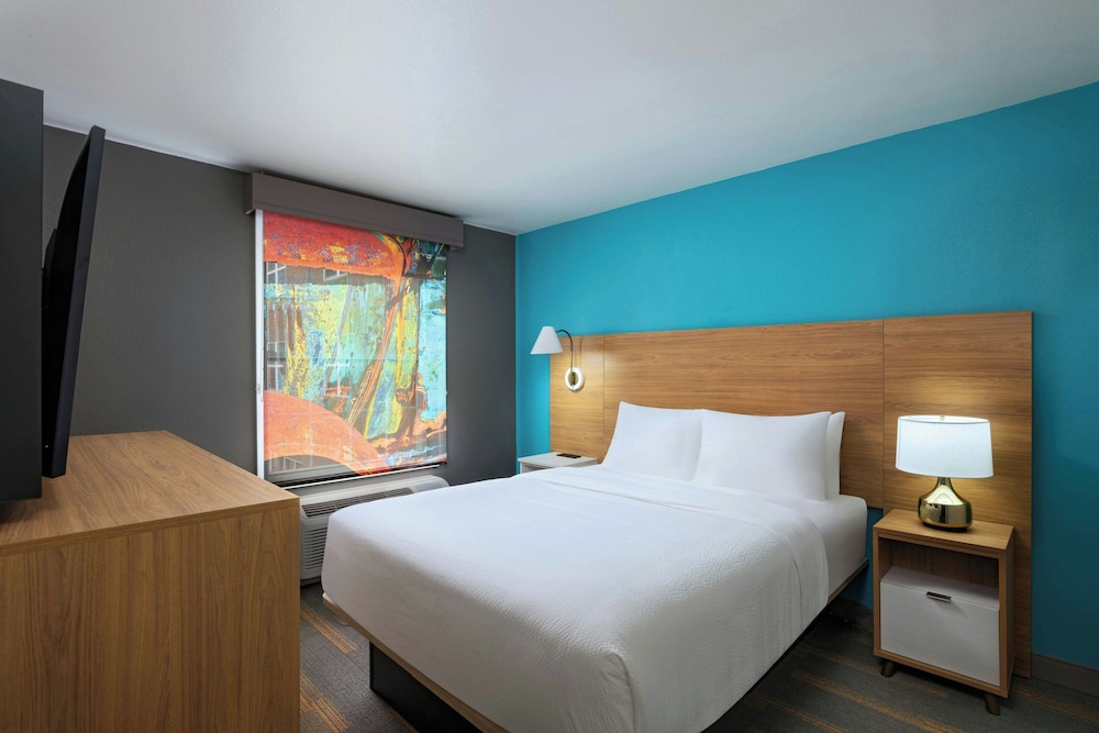 TownePlace Suites by Marriott Lubbock - photo 21