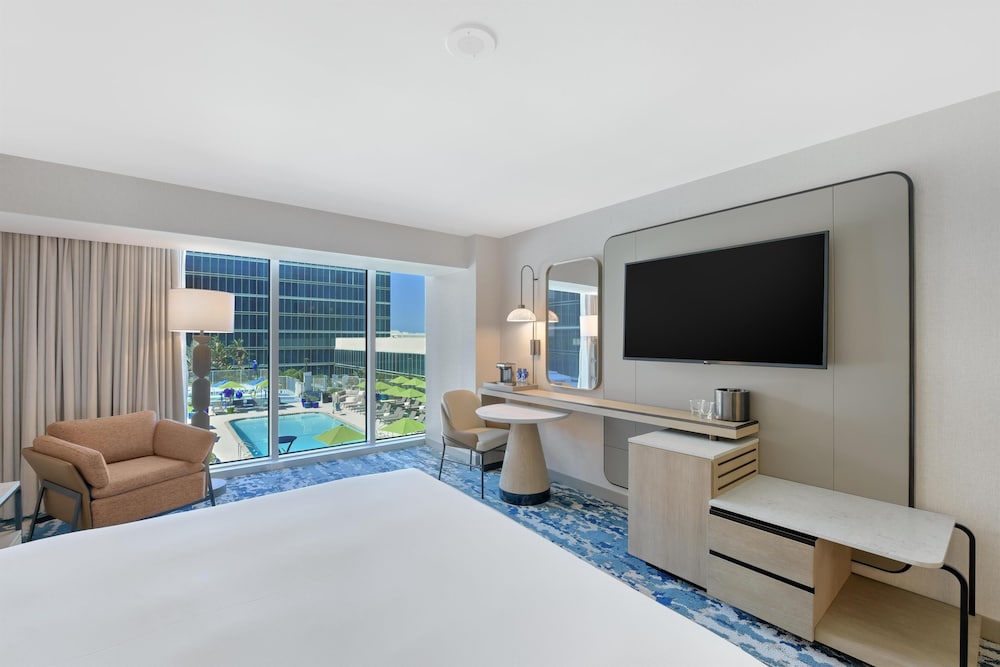Hilton Anaheim - photo 53