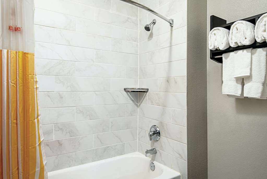 La Quinta Inn by Wyndham Livermore - photo 20