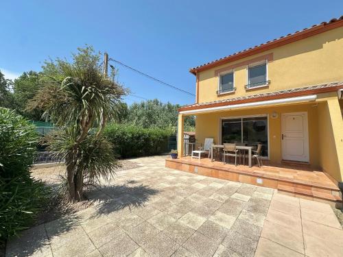 Charmant Pavillon T3 avec Jardin et Piscine à Valras Plage FR 1 781 107 in Valras-Plage, France