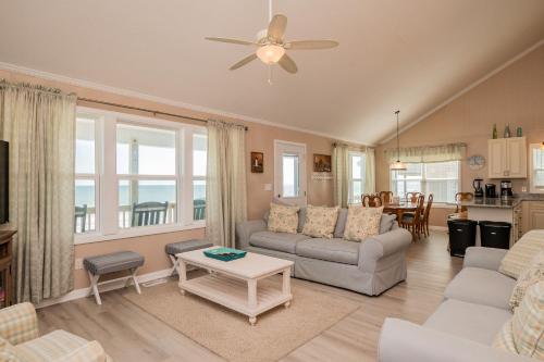 Into The Mystic by Oak Island Accommodations - photo 21