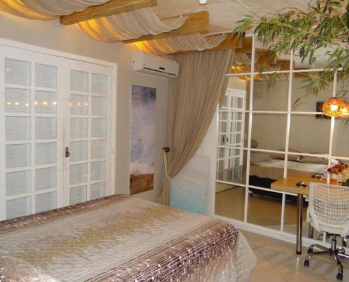 Pousada Praia dos Amores in Balneario Camboriu, Brasil