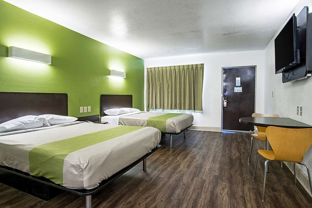 Motel 6 Manchester TN - photo 7