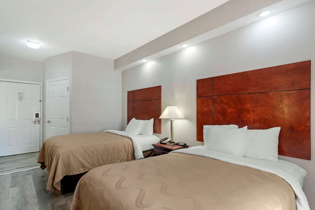 Quality Inn Newnan Atlanta South - photo 8