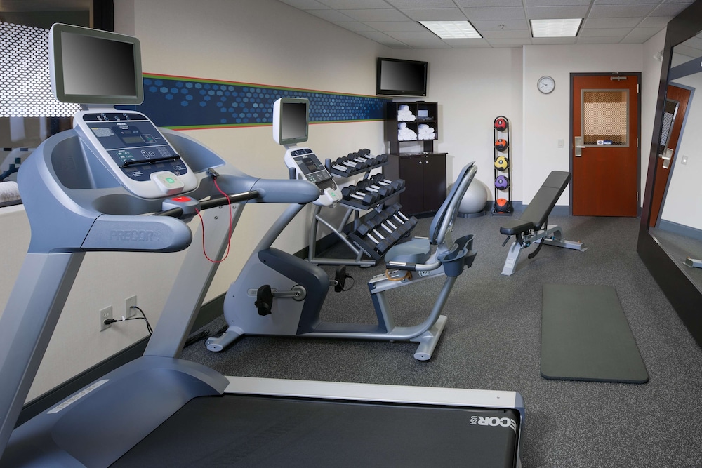 Hampton Inn Midland - photo 32