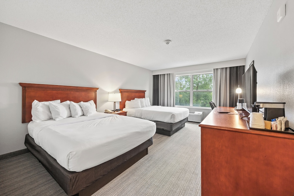 Country Inn & Suites by Radisson Marinette WI - photo 10