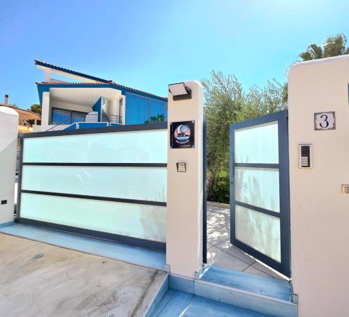 Seamoon Case Vacanze — 4-Star Luxury Hotel in Sciacca, Italy