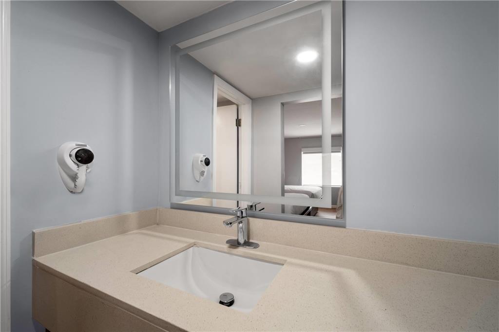 Travelodge by Wyndham Salisbury MD - photo 16