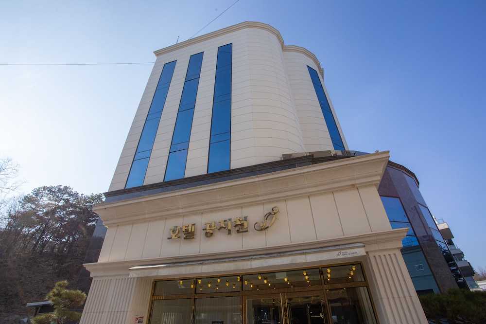 Chuncheon Hotel Gongjicheon in Chuncheon, South Korea