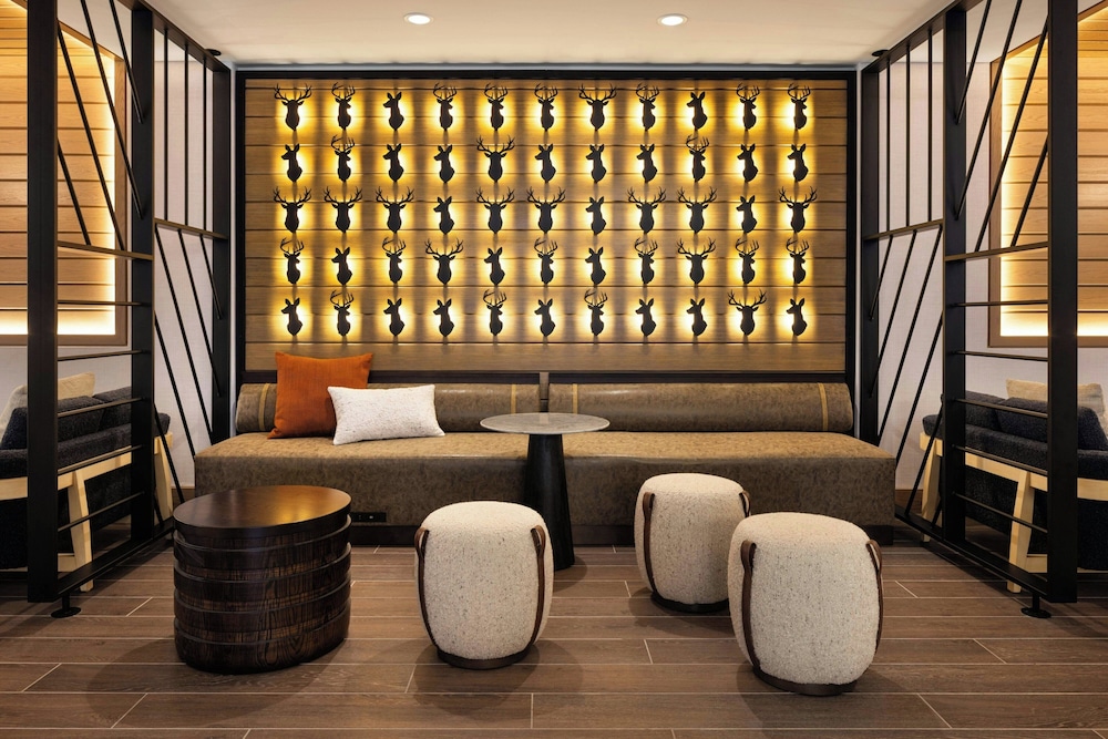 Oshkosh Marriott Waterfront Hotel & Convention Center - photo 33